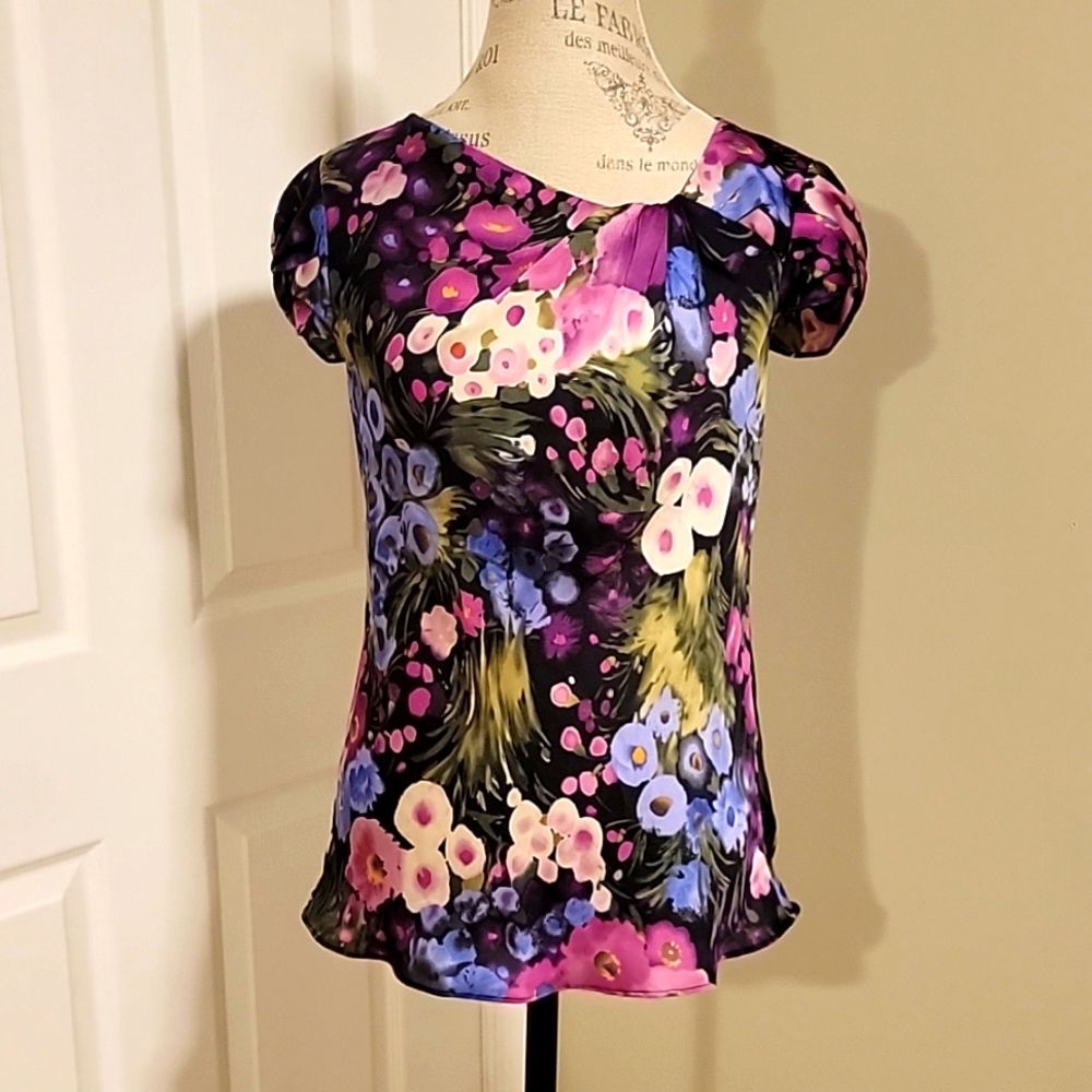 Ladies blouse floral